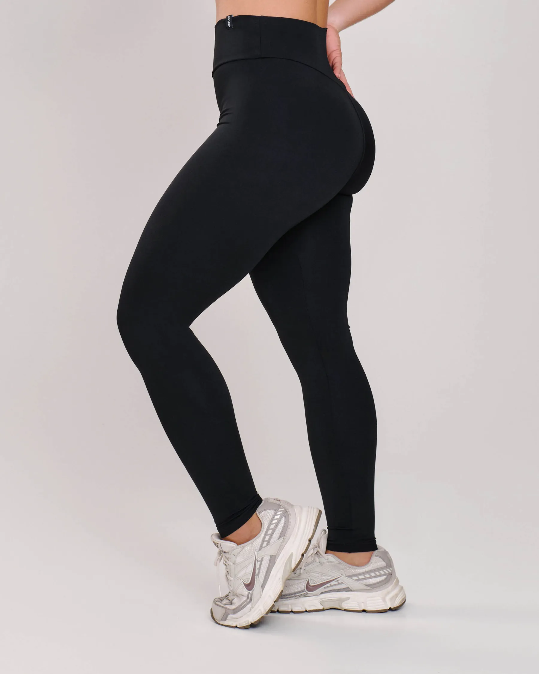 Calça Legging Aura Preta Ju Mamute