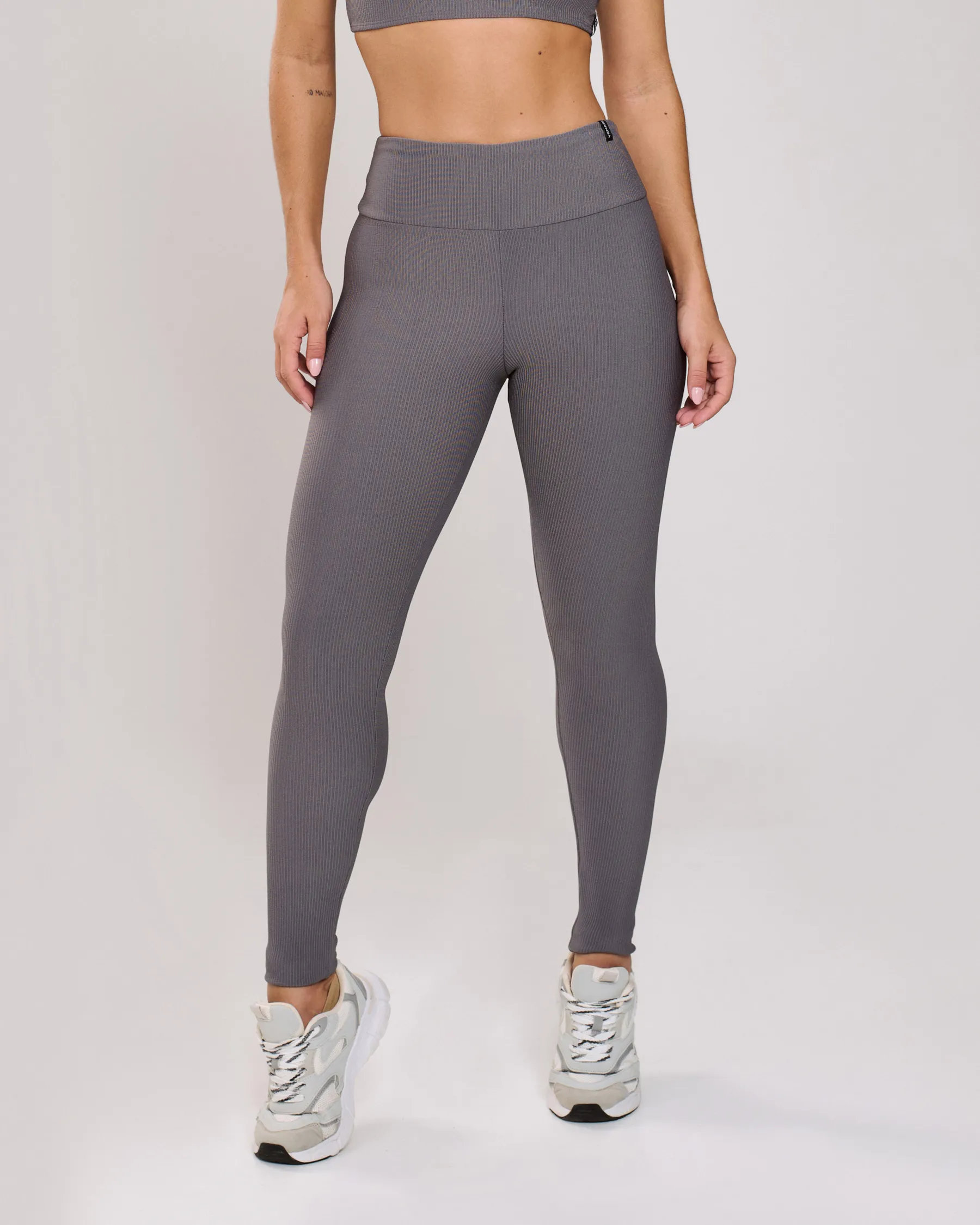Calça Legging Canelada Eleva Cinza