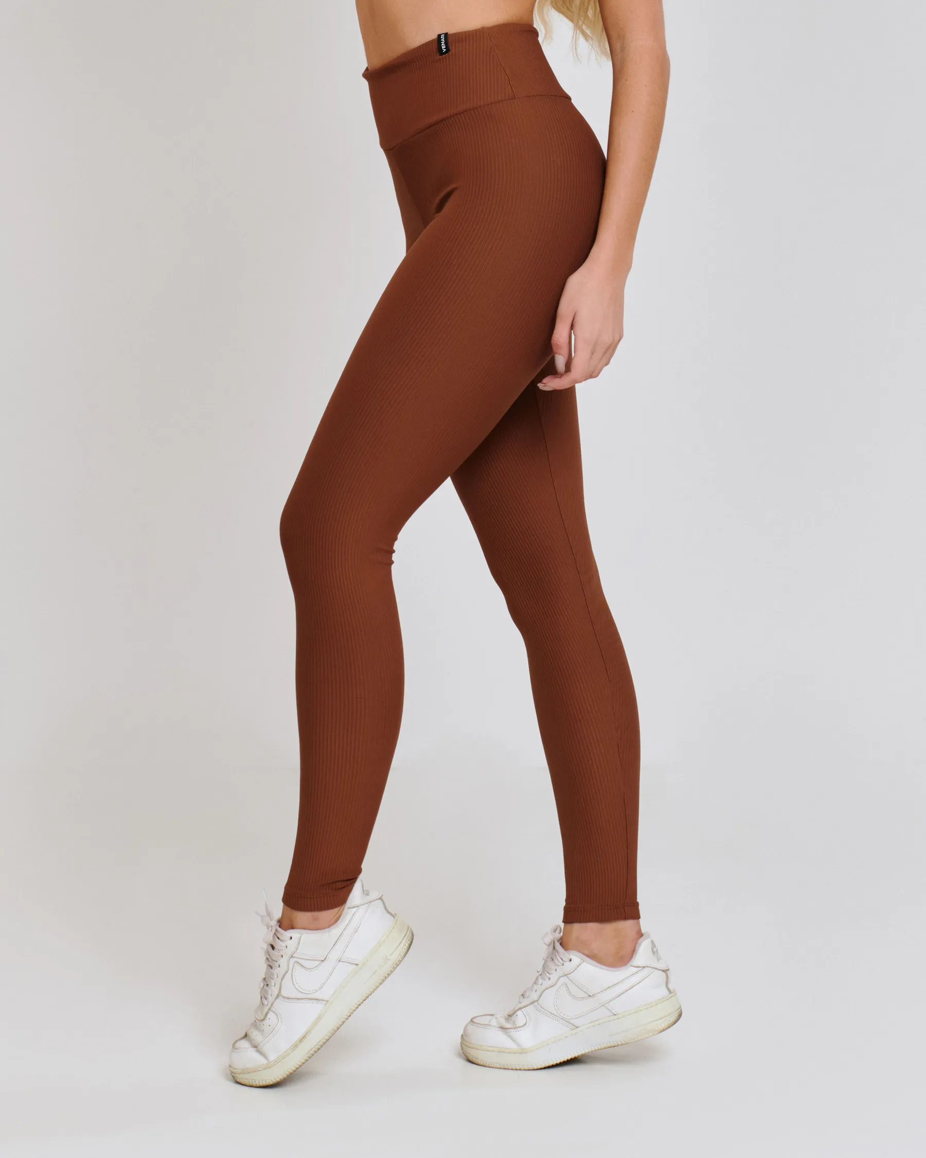 Calça Legging Canelada Eleva Marrom