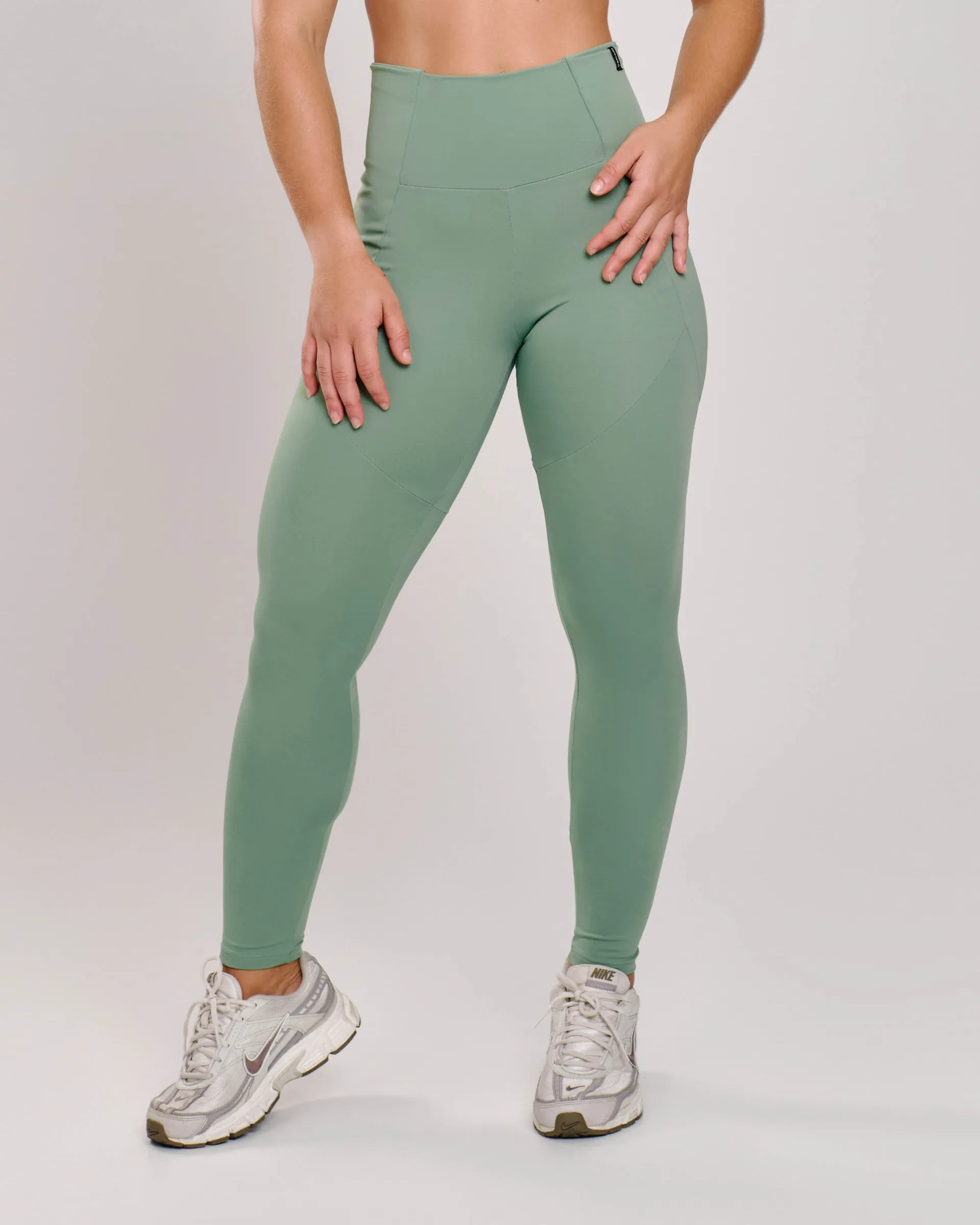 Calça Legging Recorte Com Bolso Pistache Ju Mamute