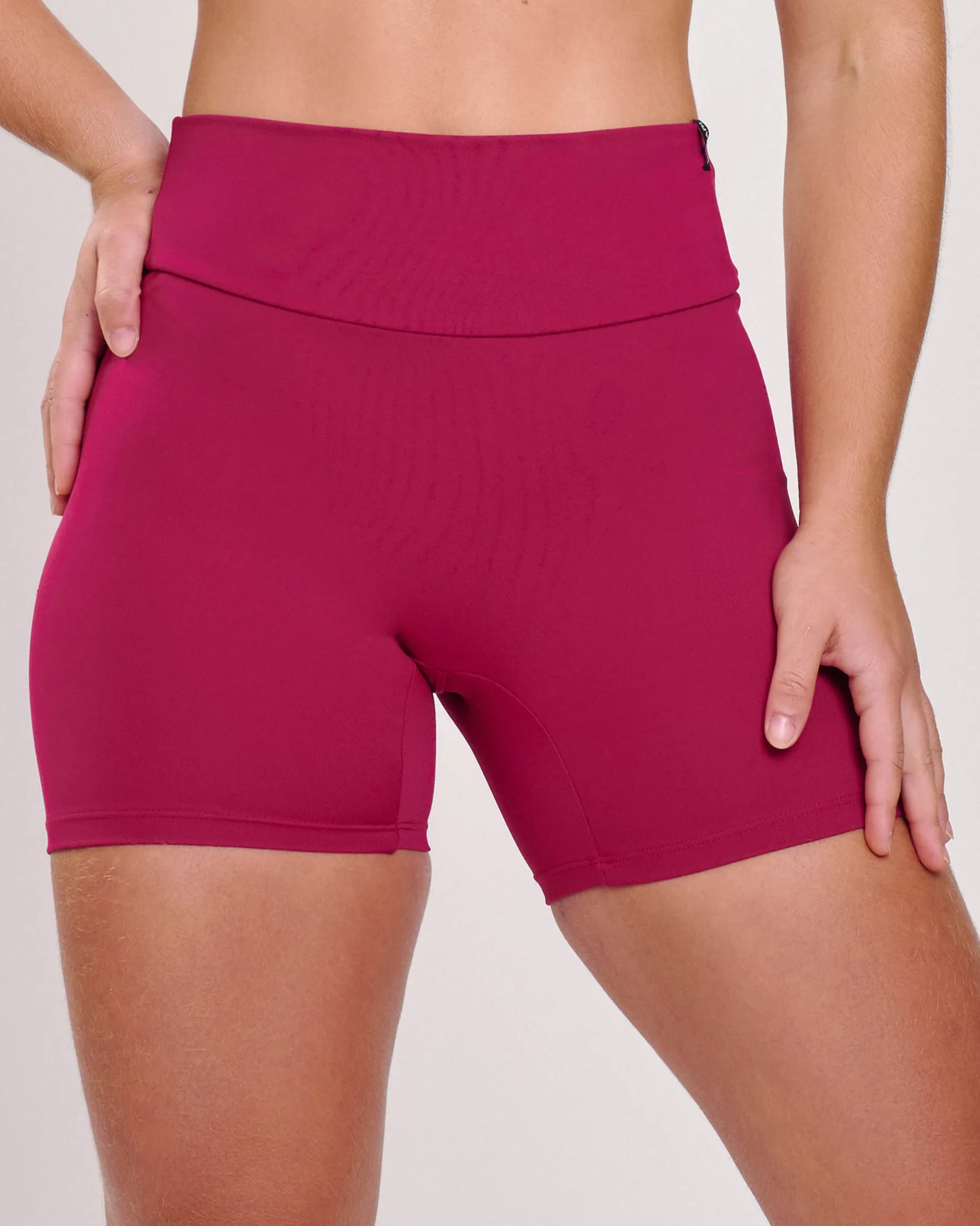 Short Aura Cereja Ju Mamute