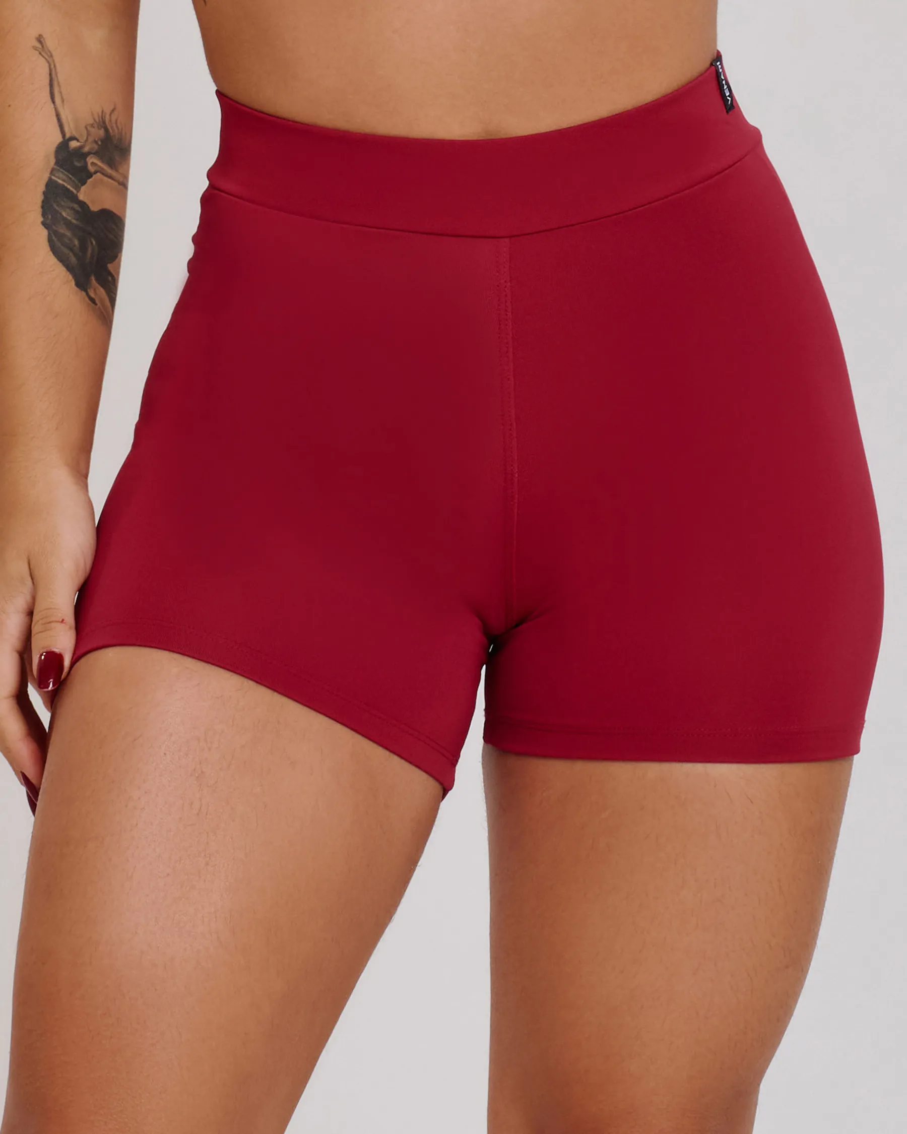 Short Isa Deep Red