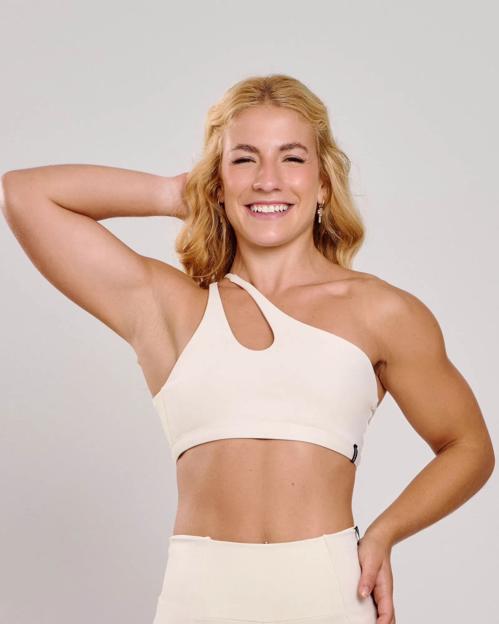 Top Assimétrico Off White Ju Mamute