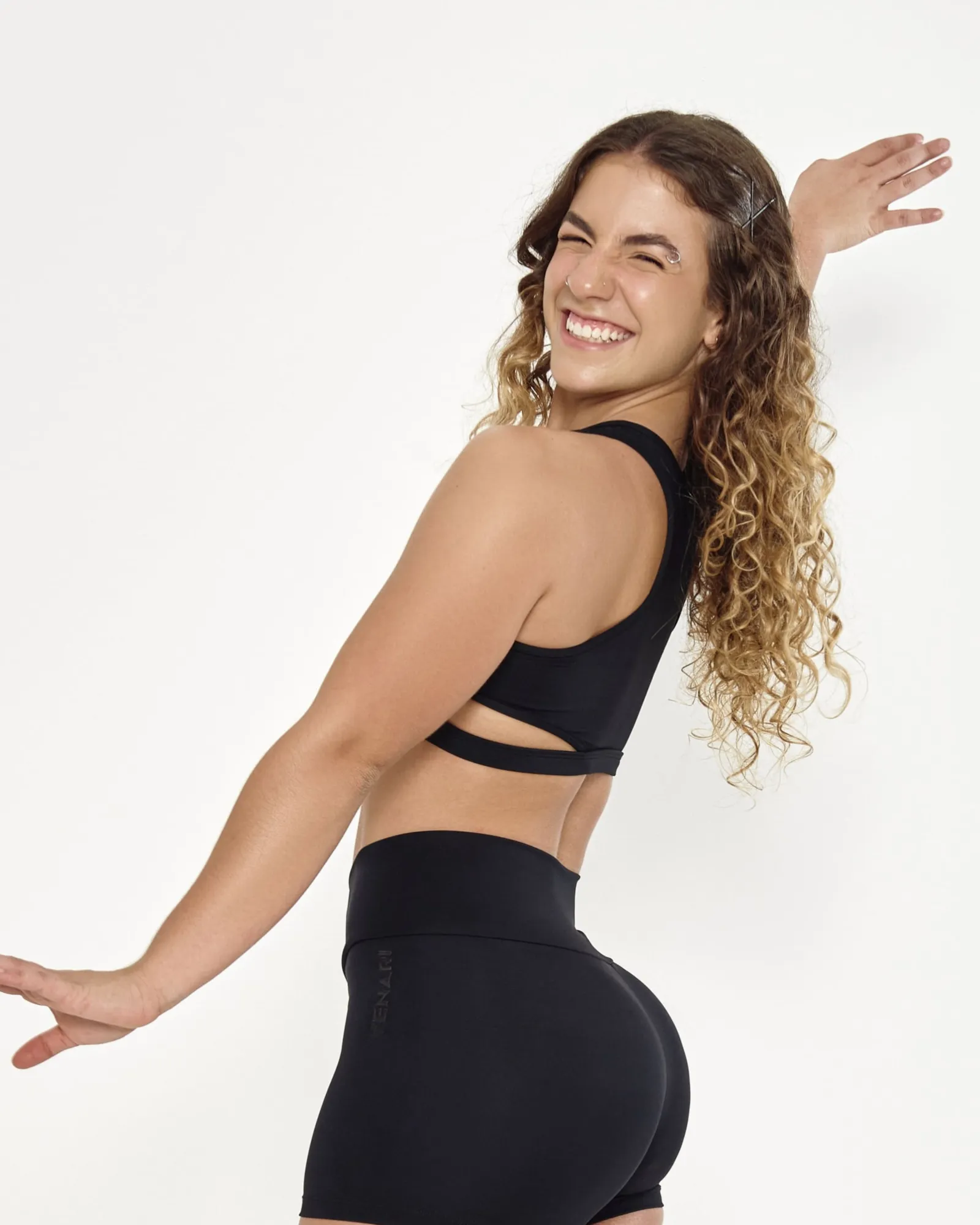 Top Cropped Intense Preto