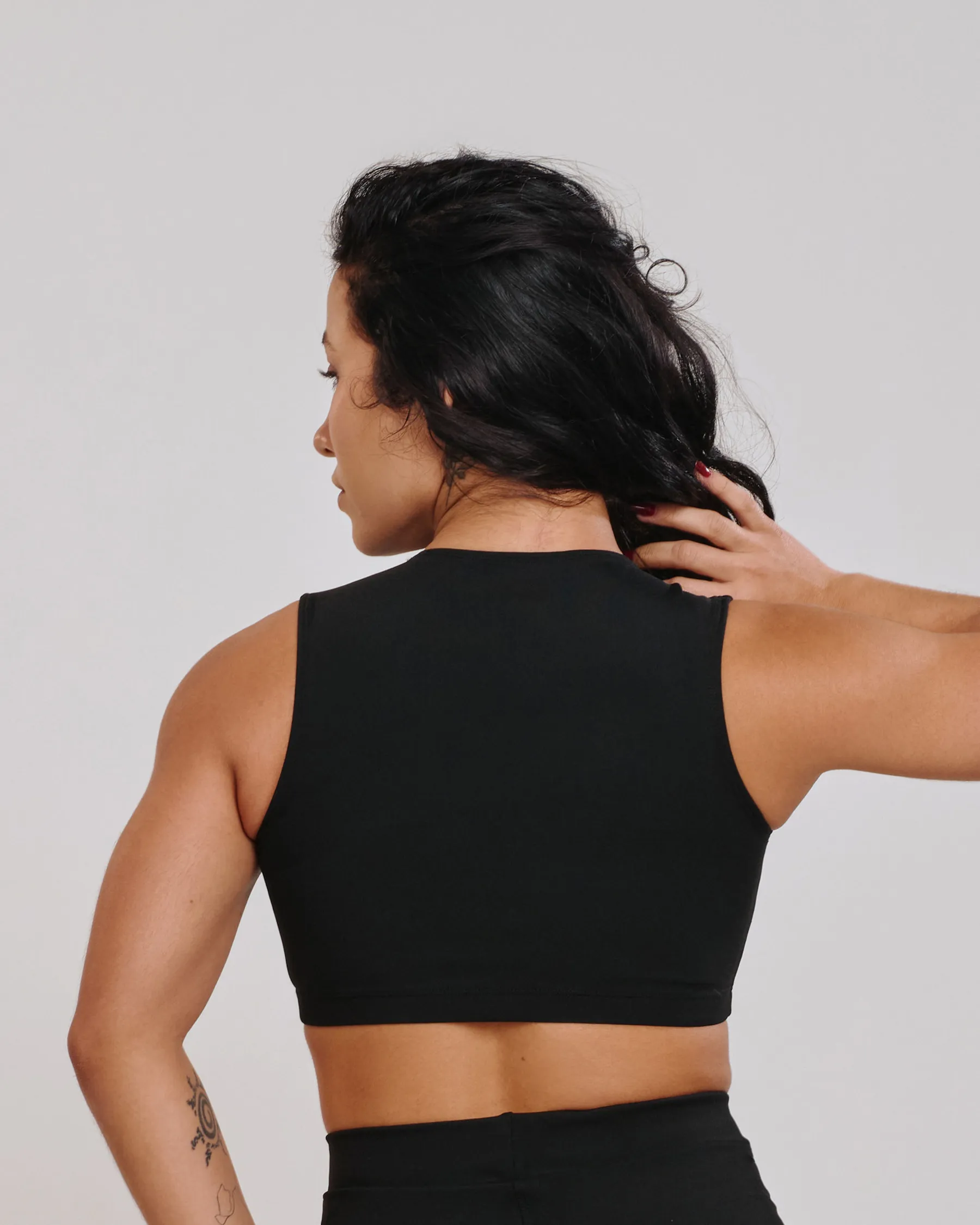 Top Cropped Isa Preto