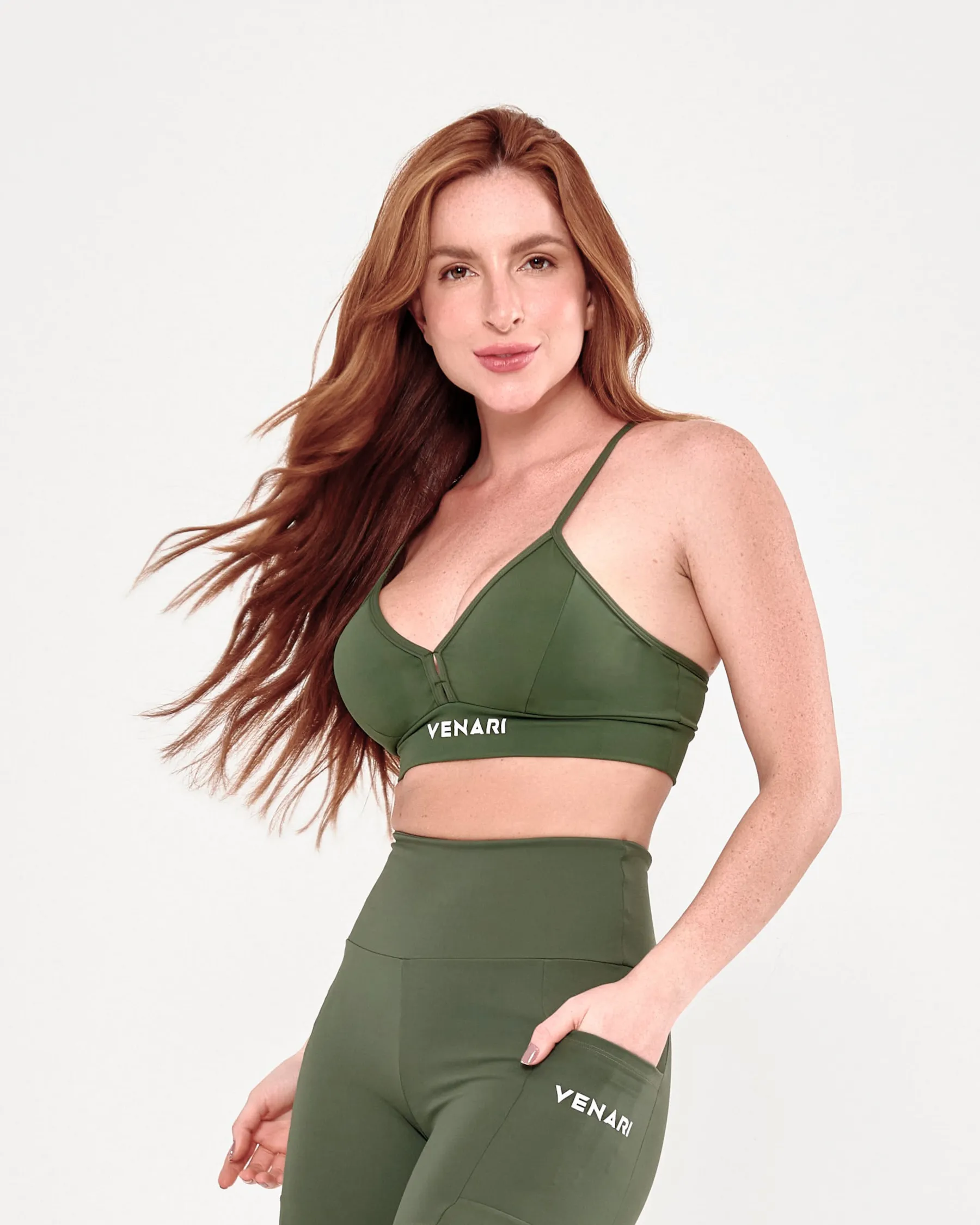 Top Decotado Verde Militar