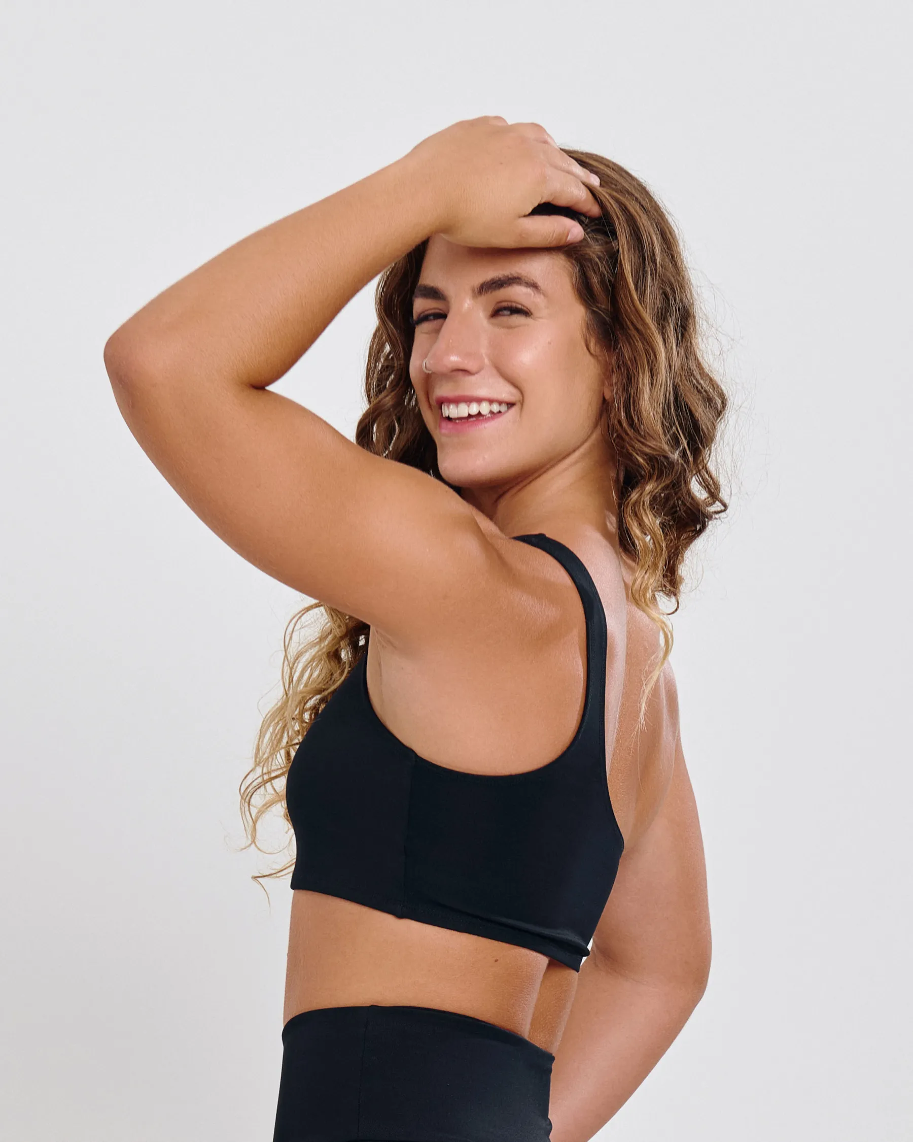 Top Ombro Único Ju Mamute Preto
